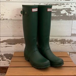 Green hunter boots
